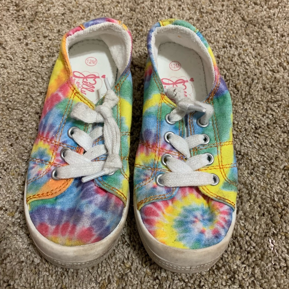 Girl shoes tie dye colors
